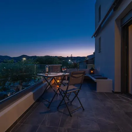 La Perla Agioi Apostoloi (Evia)