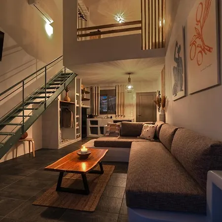 La Perla Aparthotel