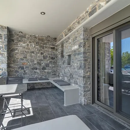 Aparthotel La Perla Agioi Apostoloi (Evia)