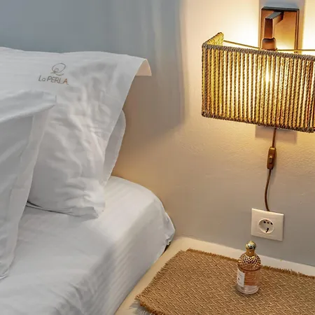 La Perla Hotel apartamentowy Agioi Apostoloi (Evia)