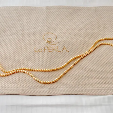 Hotel apartamentowy La Perla 4*